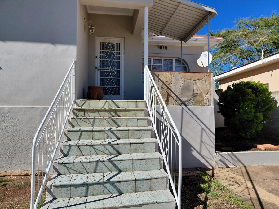 3 Bedroom Property for Sale in Bothasrus Eastern Cape